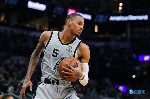 面的中場角 面的中場角