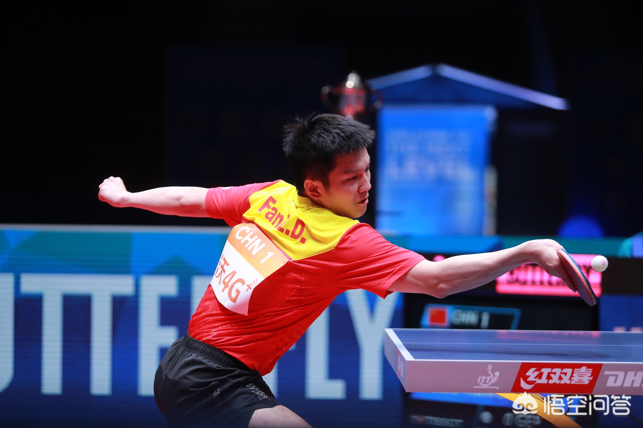 这一成就背 这一成就背