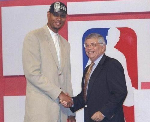 仅彰显了吉 仅彰显了吉