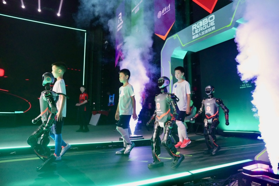 从队员在赛 从队员在赛