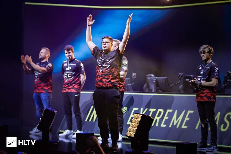 国羽F4先 国羽F4先