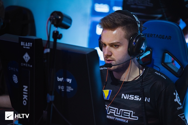 活塞力克湖 活塞力克湖